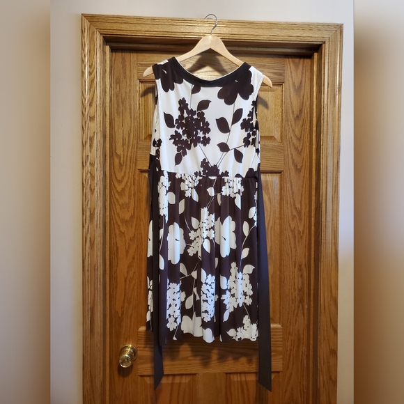 Women's Cocktail/Evening Dress. - Picture 2 of 3